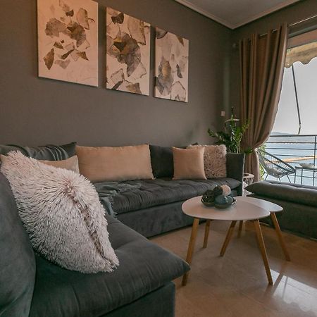 Seafront Kalamata Haven - Blue Luxury Suite Экстерьер фото